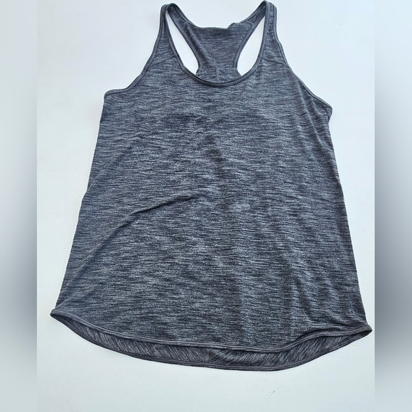 Lululemon Athletica Essential Top - Picture 1 of 5